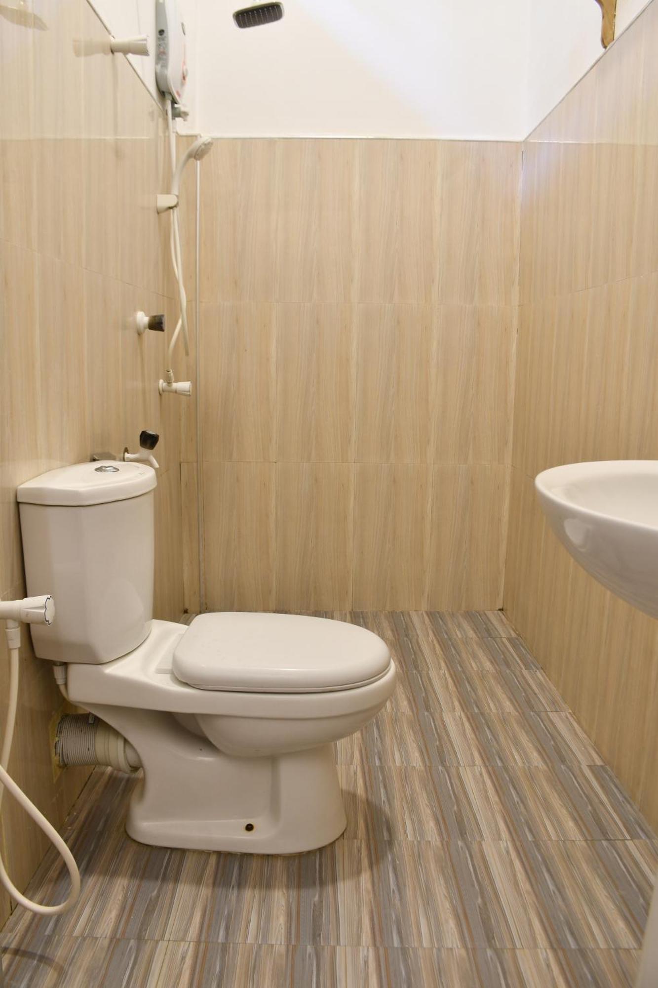 Pearl Of The Bay Hotel Аругам Бей Екстериор снимка