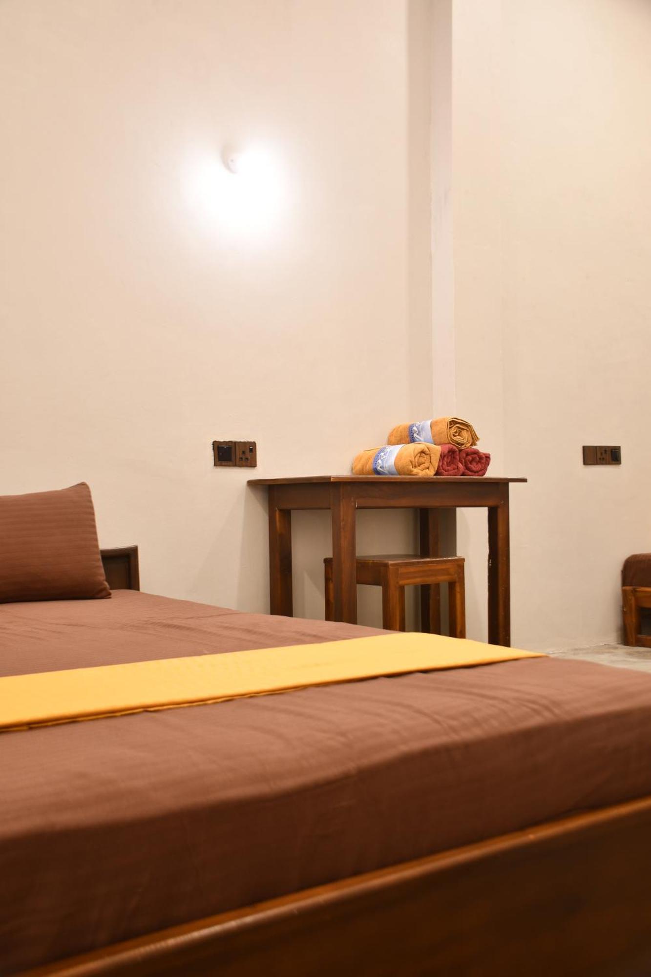 Pearl Of The Bay Hotel Аругам Бей Екстериор снимка