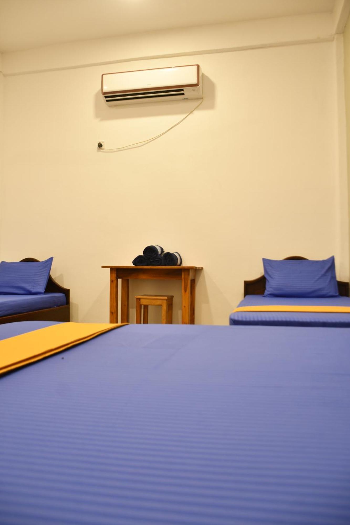 Pearl Of The Bay Hotel Аругам Бей Екстериор снимка