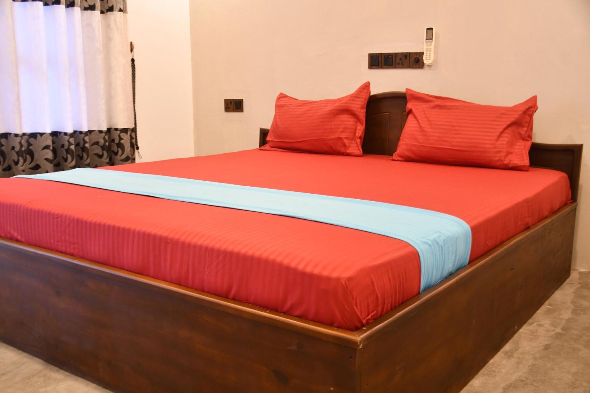 Pearl Of The Bay Hotel Аругам Бей Екстериор снимка